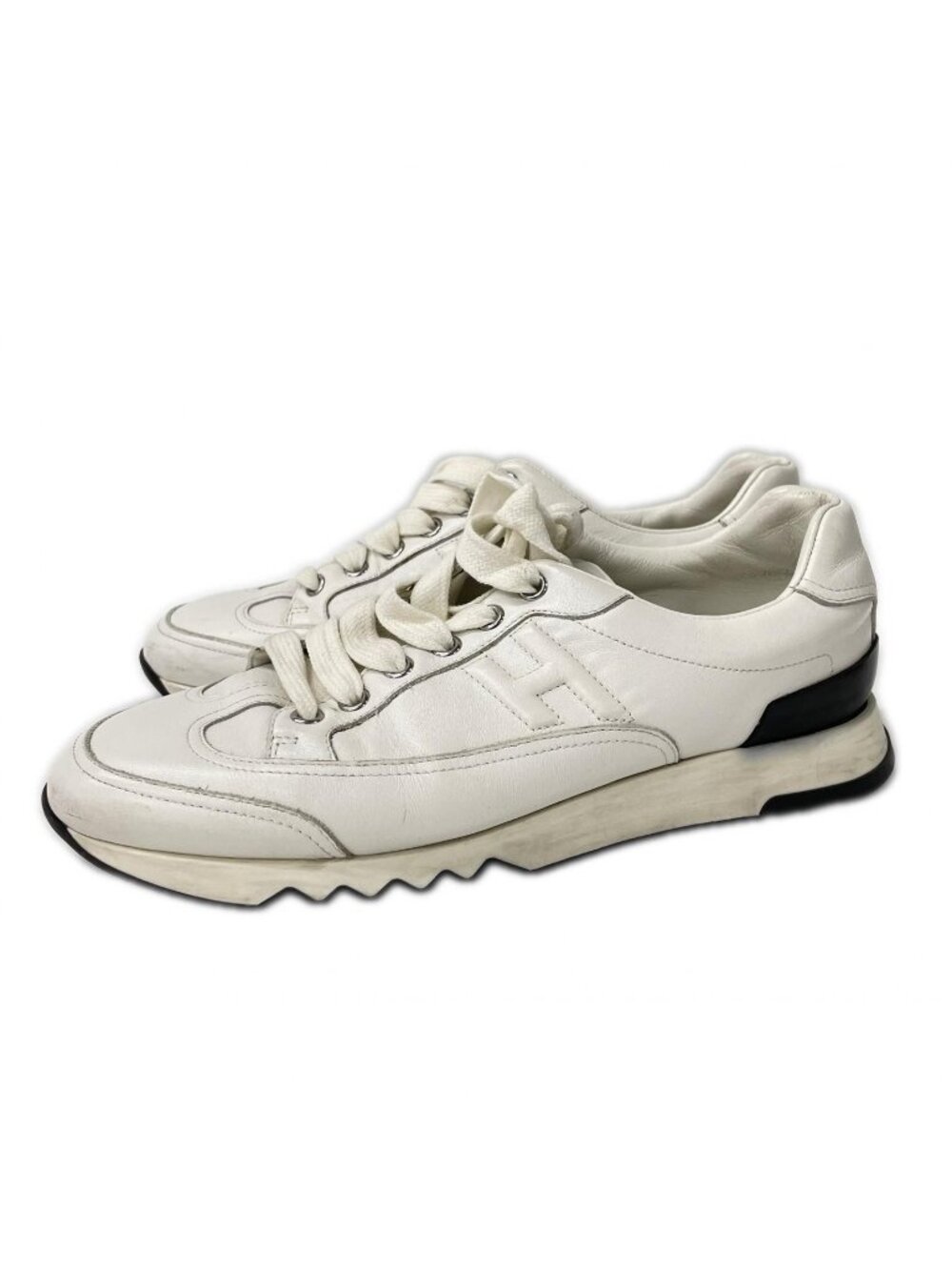 Hermes Trail Leather Sneakers